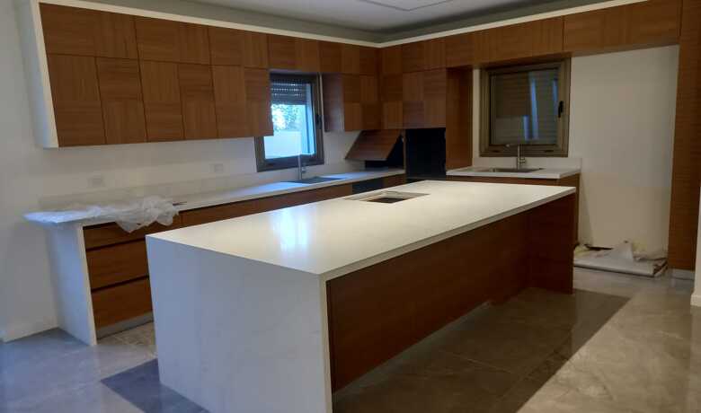 King David's Crown Luxury Garden Unit